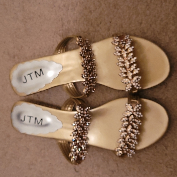 Shoes - Sandals  gold color